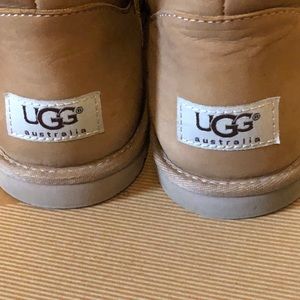 Ugg boots (Tan)